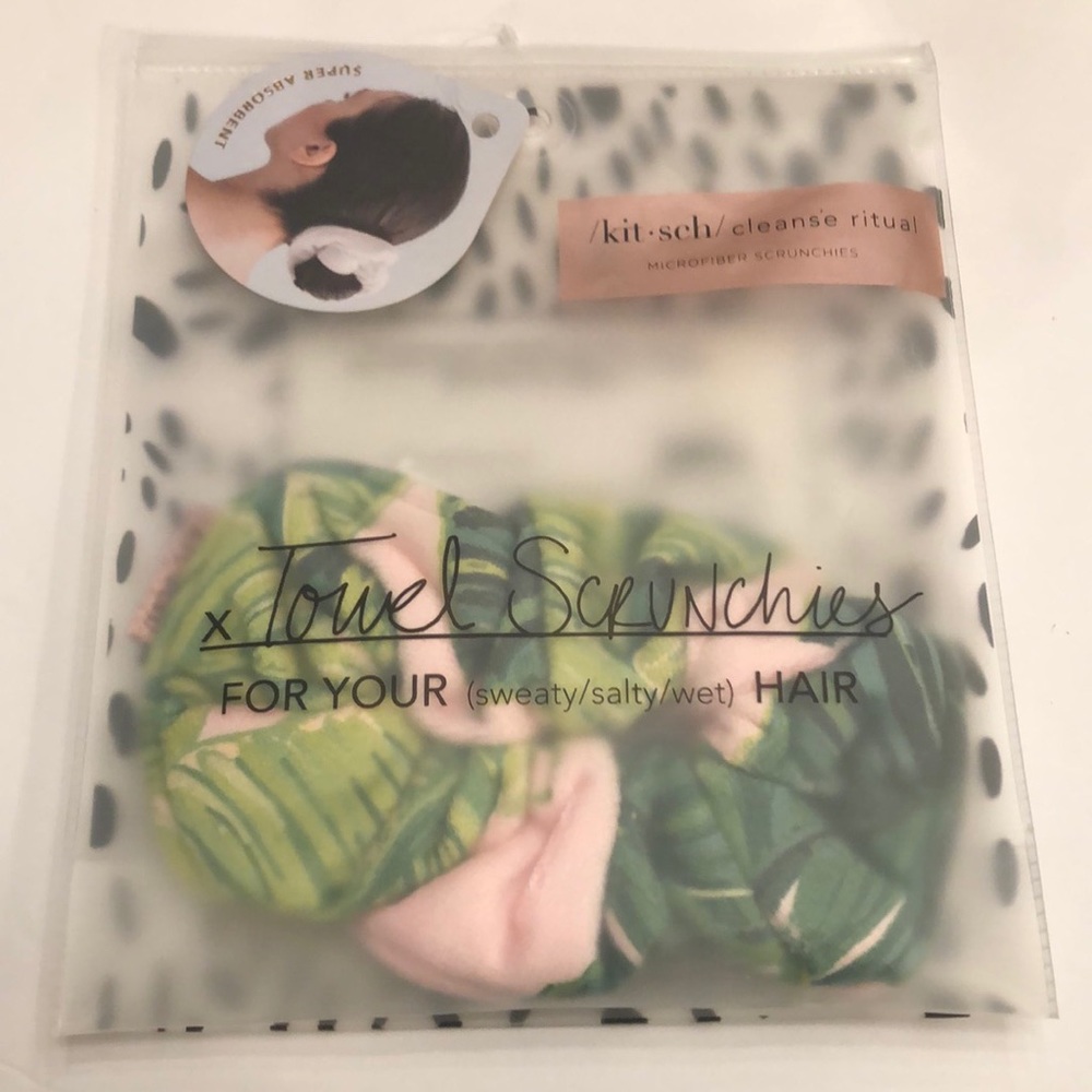 Highly Absorbent Towel Scrunchy Palm Print
